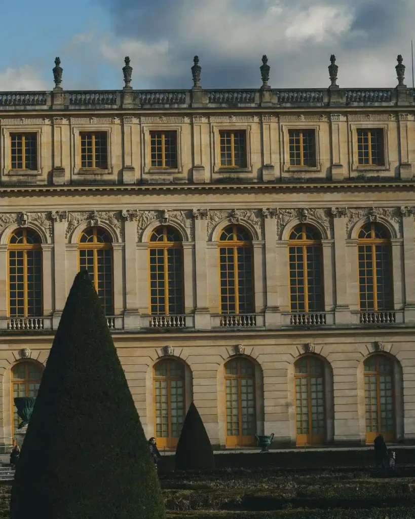 Le-Château-de-Versailles