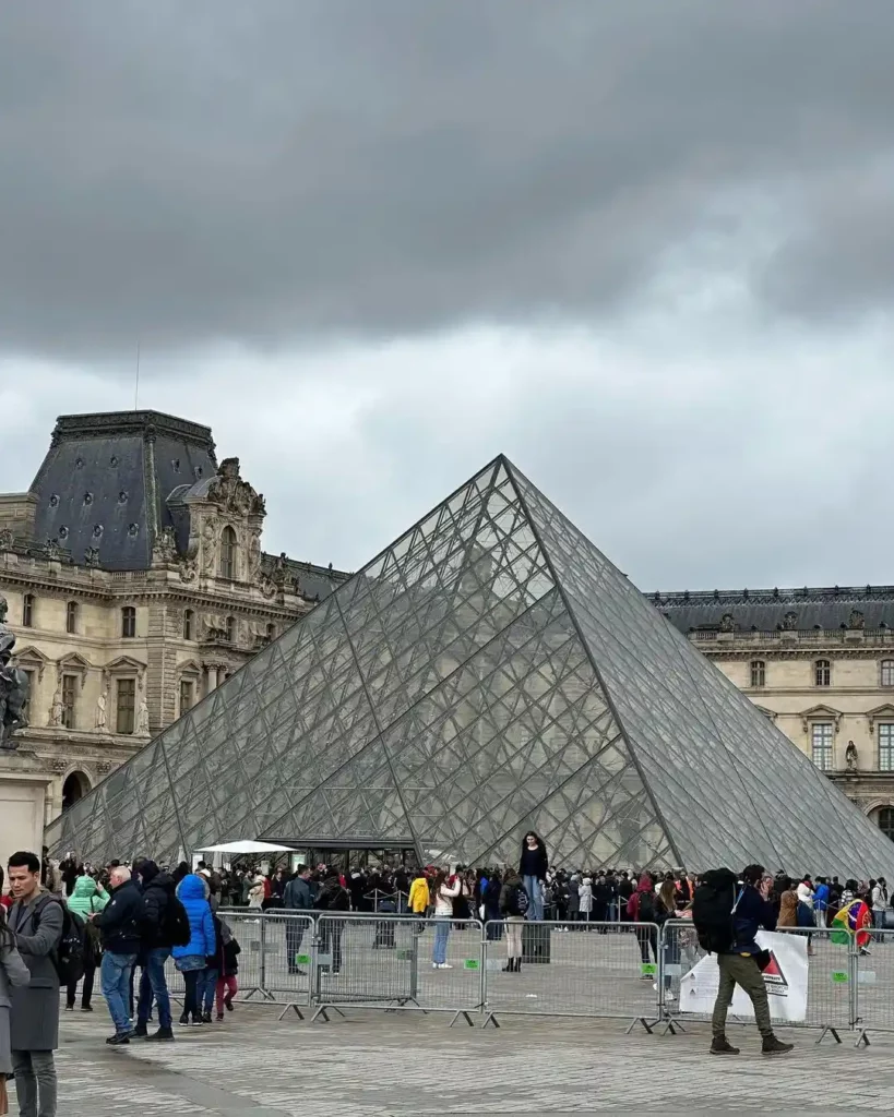 Musee-du-Louvre